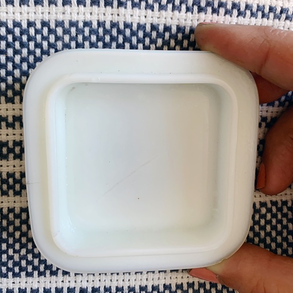 W. T. & Co. Milk Glass Container - Picture 4 of 6